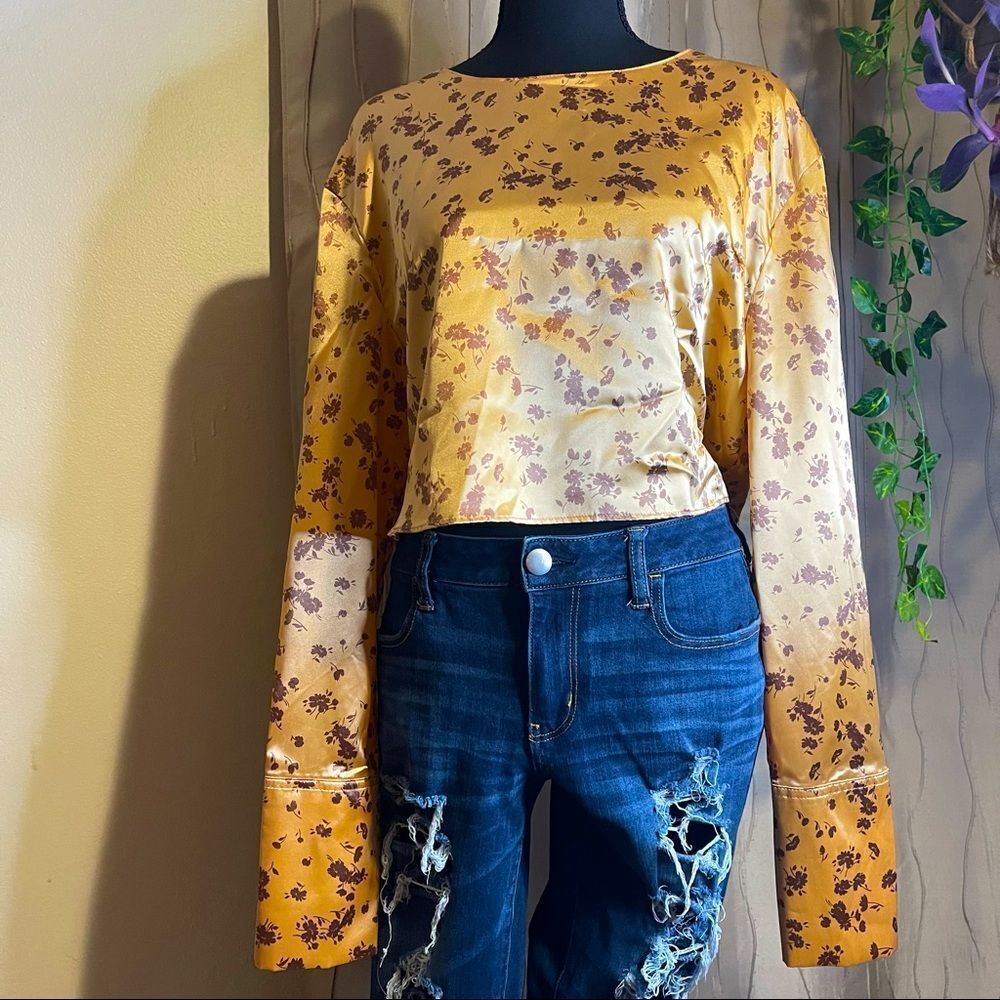 Zara Cropped Blouse Size XL